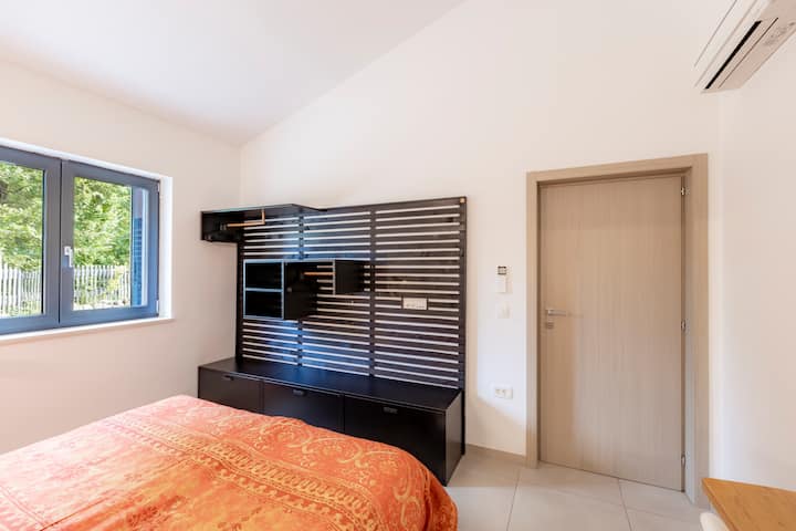 Spavaća soba 2 s vlastitom kupaonicom