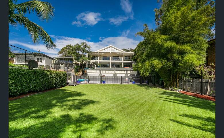 Family Escape gallery image 5