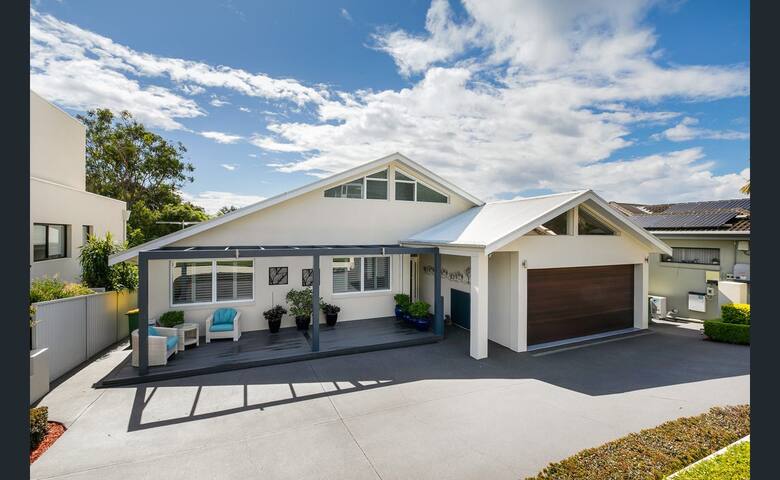 Family Escape gallery image 2