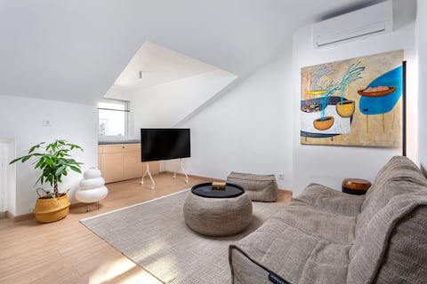 Top Airbnb: Cozy flat in the city center in Mjesni Odbor Školjić Stari Grad
