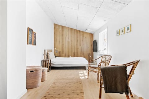 Centrally located townhouse.