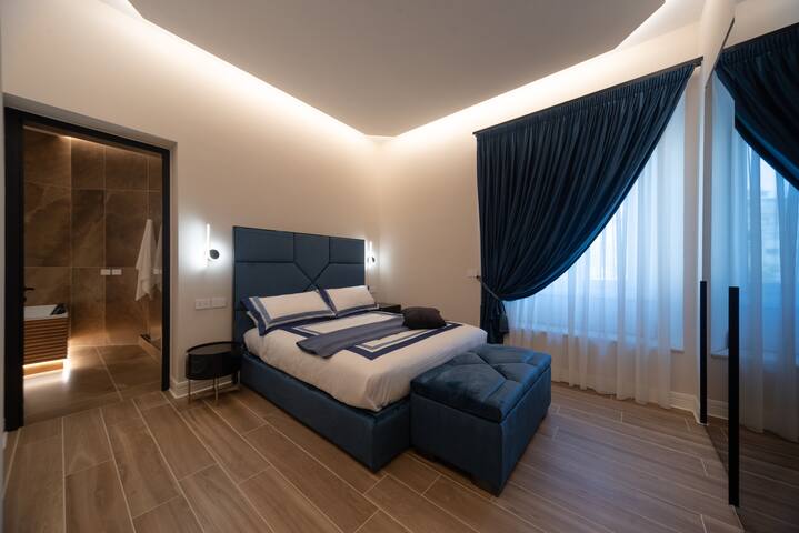 Domina-Boutique Apartment gallery image 3