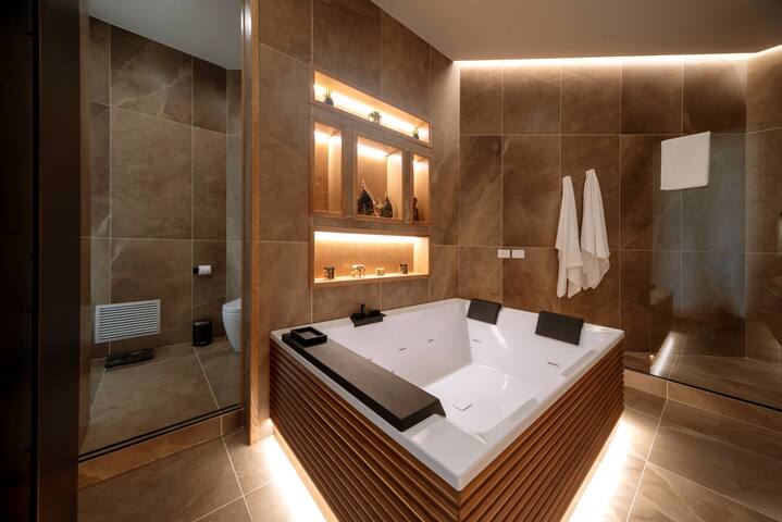 Domina-Boutique Apartment gallery image 4