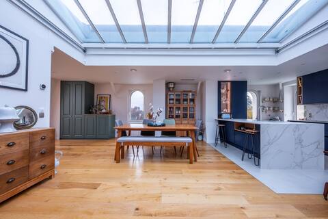 Bright duplex near Sceaux