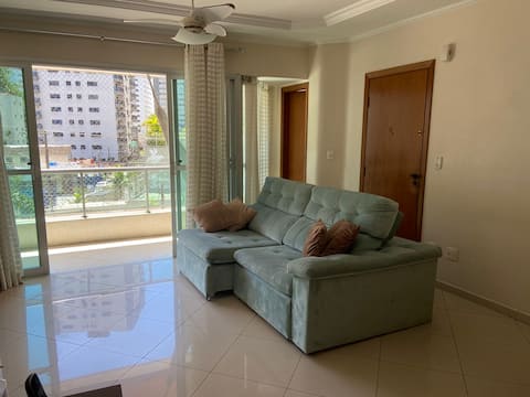 Top performing Airbnb: Asturias Beach, 3-bedroom apartment, 3 en-suites in Guarujá