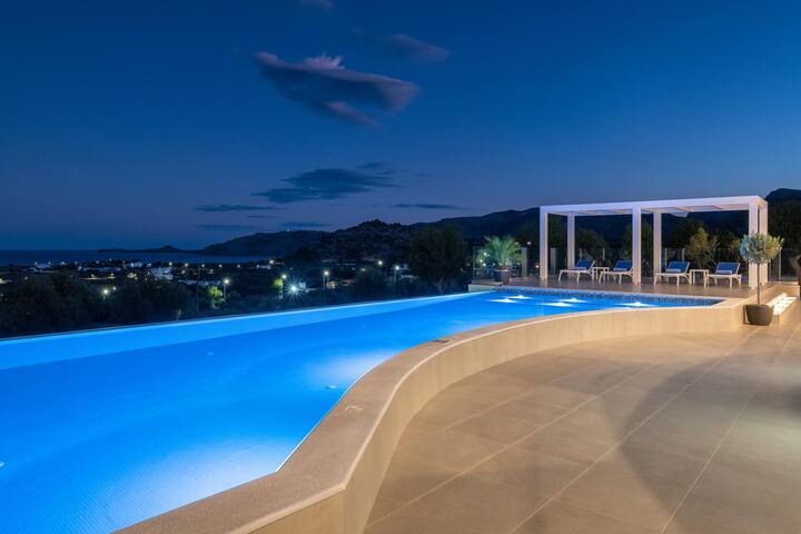 Villa Zoe Blu gallery image 2