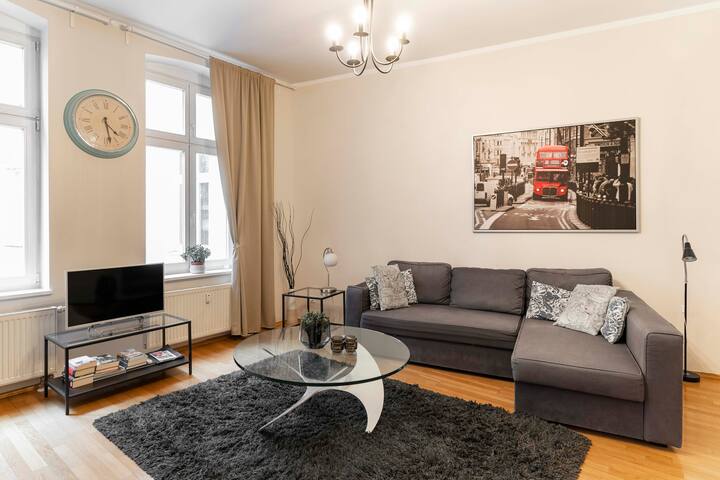 Charming apartment, BEST location