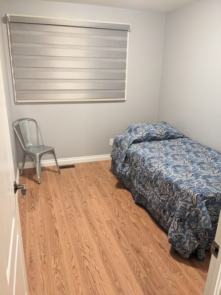 Chambre 3 avec lit simple