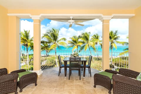 Villa Renaissance 206 - 2BR on Grace Bay Beach