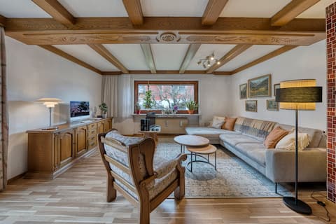 Top Airbnb: Spacious, family friendly house in Kaprun