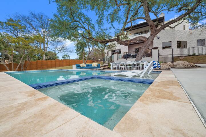 Overlook Oasis-Stunning Views-Pool and Spa! gallery image 2