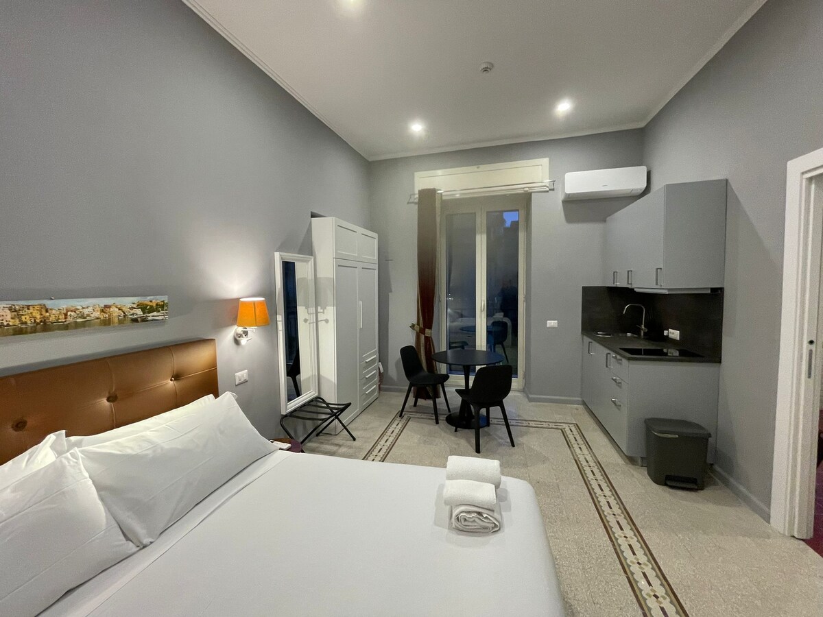 The Cornucopia Room 1 - Flats for Rent in Naples, Campania, Italy - Airbnb