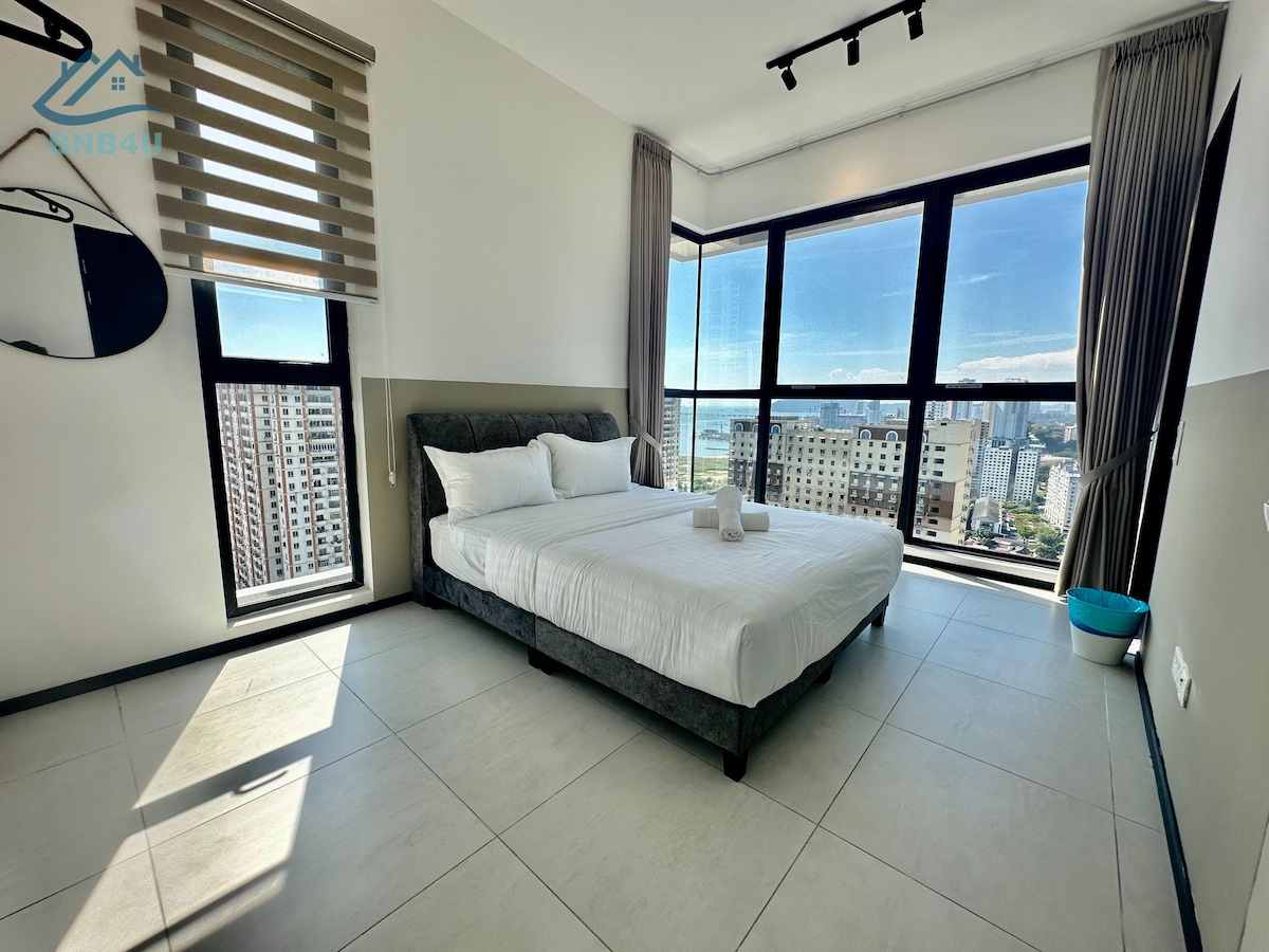 วิวมุมกว้างของห้องนอน 1 มาพร้อมวิวทะเลและห้องน้ำในตัว