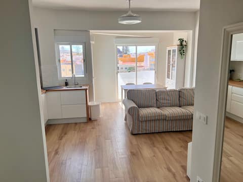 Top Airbnb: Bright flat with views and large rooftop in Gáldar en Gáldar