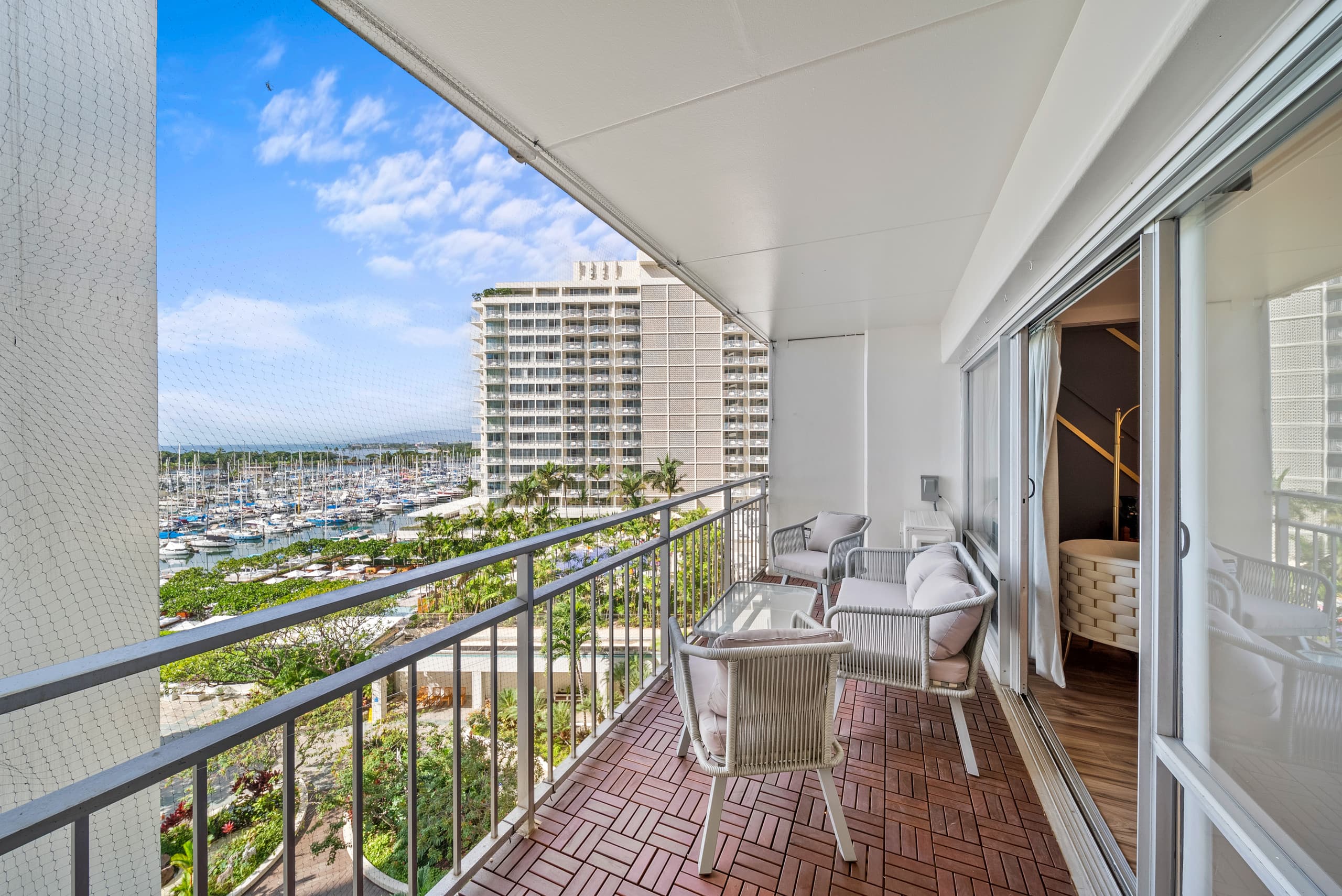 Renovated Ocean View 1 bdrm Unit @ the Ilikai - Image 19