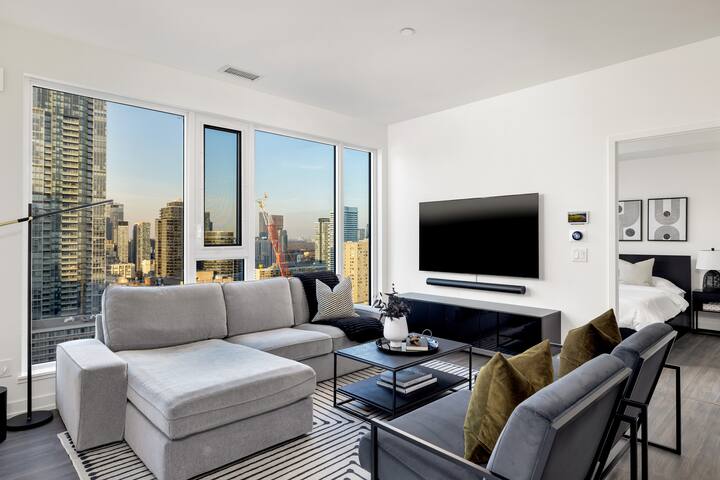 Luxury Penthouse DT | 3 Beds | Outdoor Fire & BBQ gallery image 4