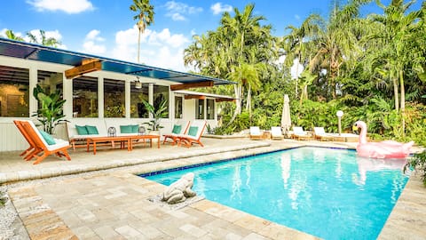 Casa in Tropic Paradise with Pool and BBQ