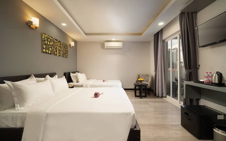 Junior Family Rooms By F L G Hotel - Phnom Penh