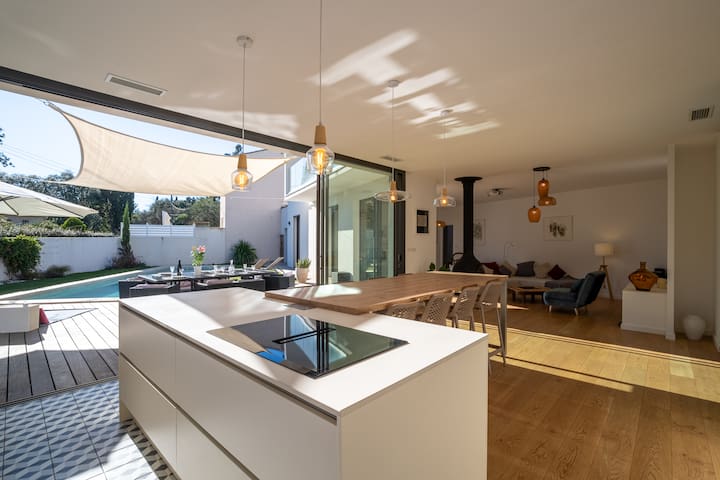 Grace Nicols Homes managed Airbnb listing 1