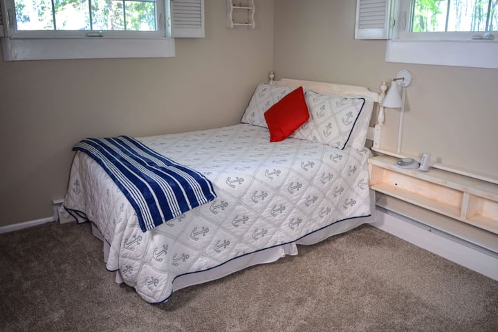 Двойно легло във втората спалня