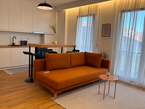 Vanilla's Apartment in the main pedestrian street
