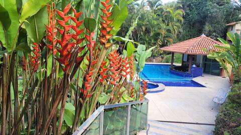 Casa de campo Esmeraldas/gated condominium