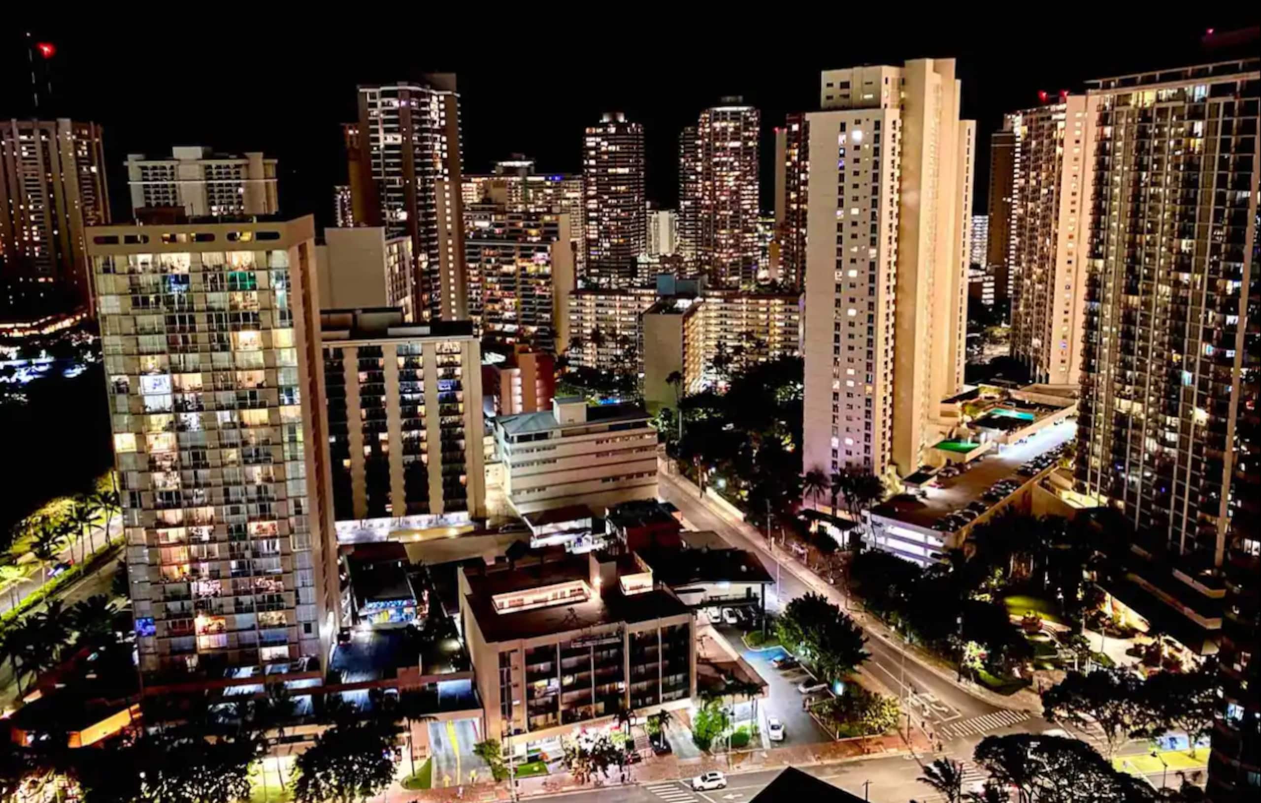 35th floor Cozy Studio / Ocean Views / 3502A - Image 15