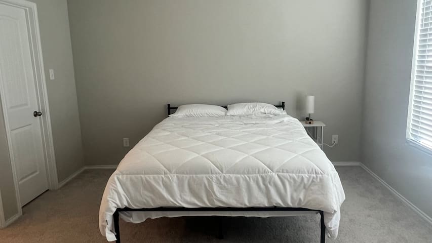 Whole house for everyone! gallery image 2