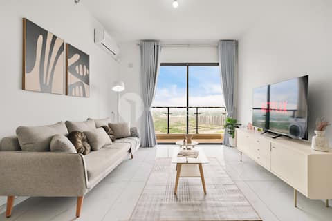 Mosaic by Kozystay | 3BR | Next to Mall | BSD