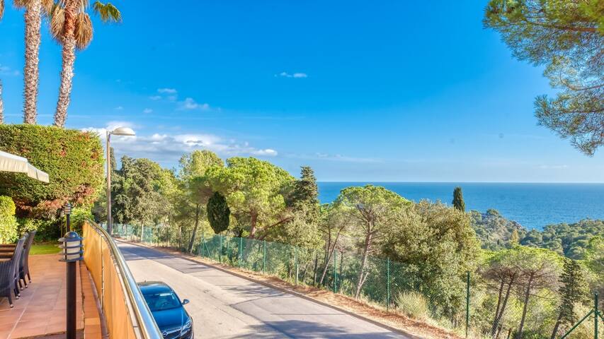 *CostaCabana – Villa Santa Cristina* Sea view gallery image 4