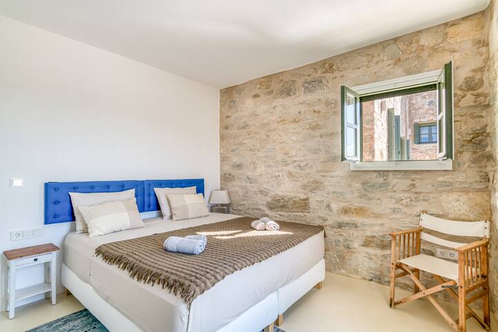 Villa Bella with private pool gallery image 3