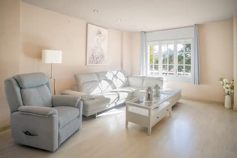 Comfort and style at Gava beach house VII