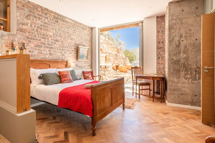 The Lookout – dream, hide, explore gallery image 4