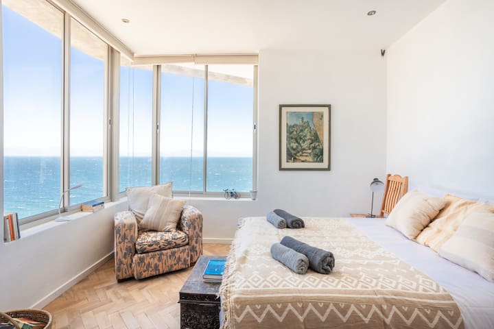 The Lookout – dream, hide, explore gallery image 2