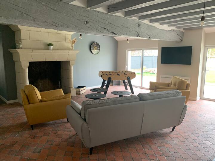 Maison Avec Espace De Réception - Chinon