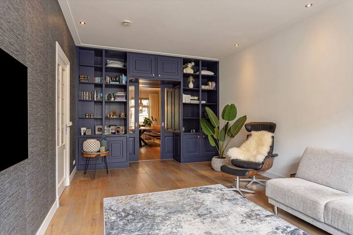 Luxurious home (garden + patio) gallery image 2