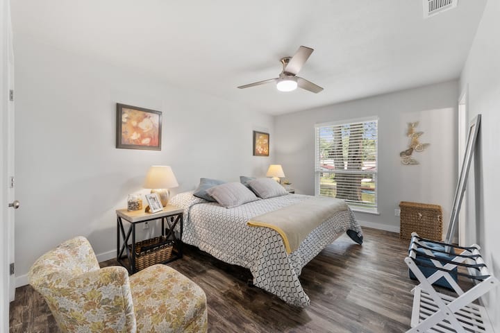 Rilassati in tutta comodità e crea ricordi in un paradiso progettato pensando al tuo relax.