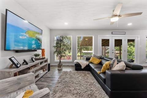 Casa Coqui a Waterfront Retreat @ Cedar Creek Lake