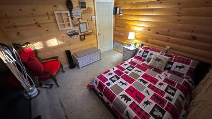 Spálňa na prízemí s manželskou posteľou