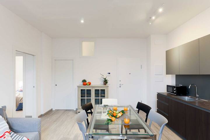 Three-room “Il Quinto” in the heart of modernity gallery image 3