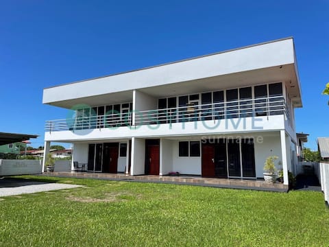Red Palm Apartments 2
