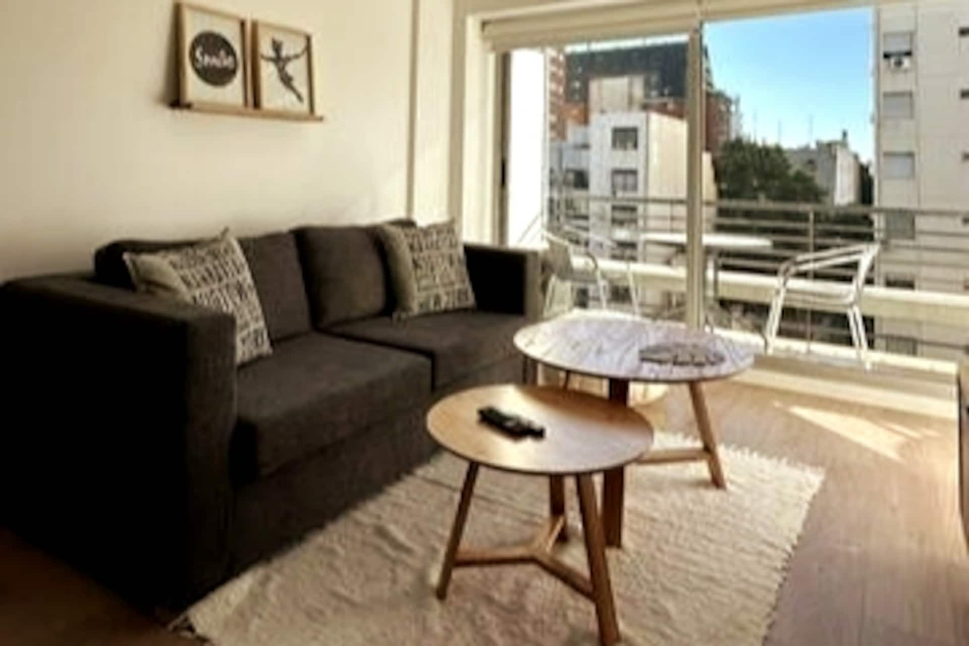 Apartamento de 2 ambientes com varanda em Palermo Nuevo