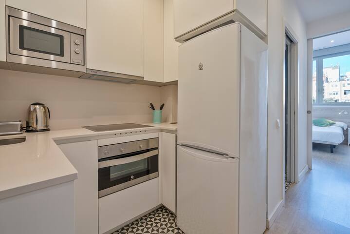 Luxury Sunny Apartment gallery image 4