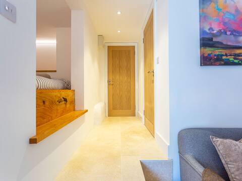 Top Airbnb: Devon Seaside Snug (5 Minutes From The Beach) in Ilfracombe