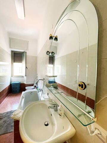 Big apartament 3 camere cucina 170 mq gallery image 3