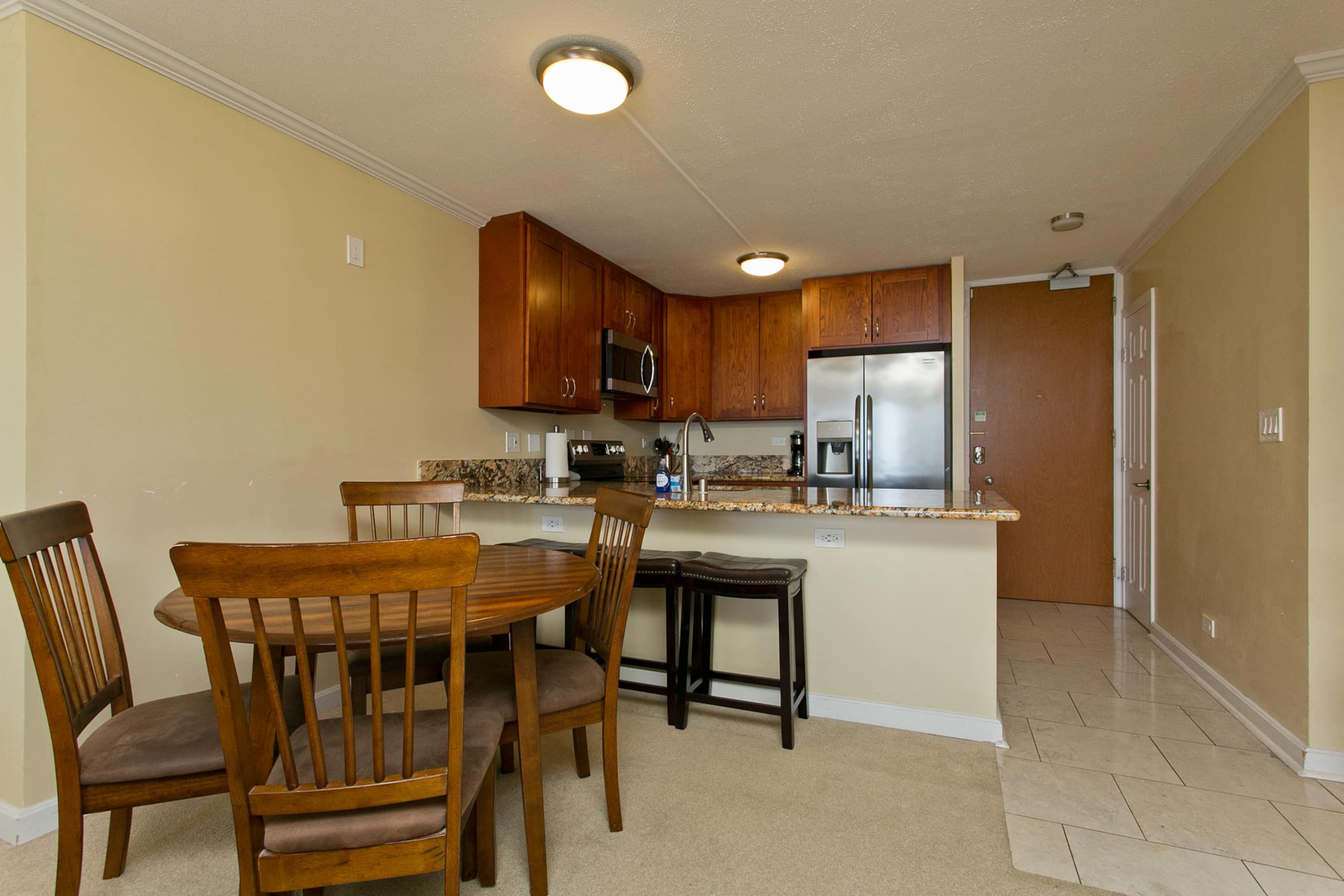 Oceanfront Oasis: Renovated Coastal Retreat - Image 7