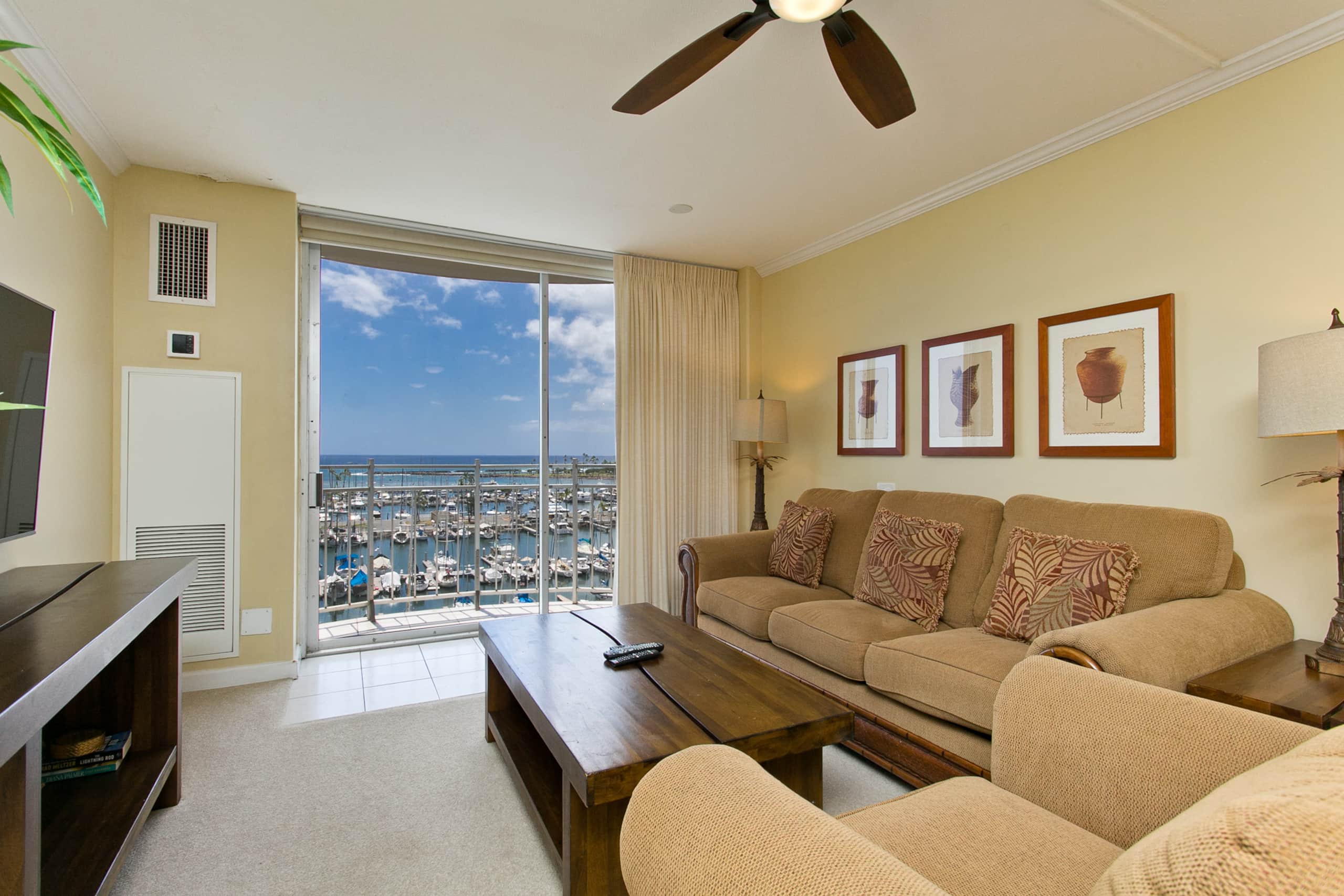 Oceanfront Oasis: Renovated Coastal Retreat - Image 1