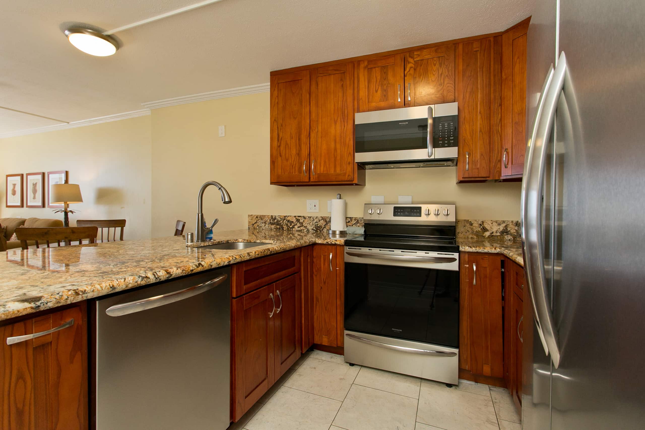 Oceanfront Oasis: Renovated Coastal Retreat - Image 6