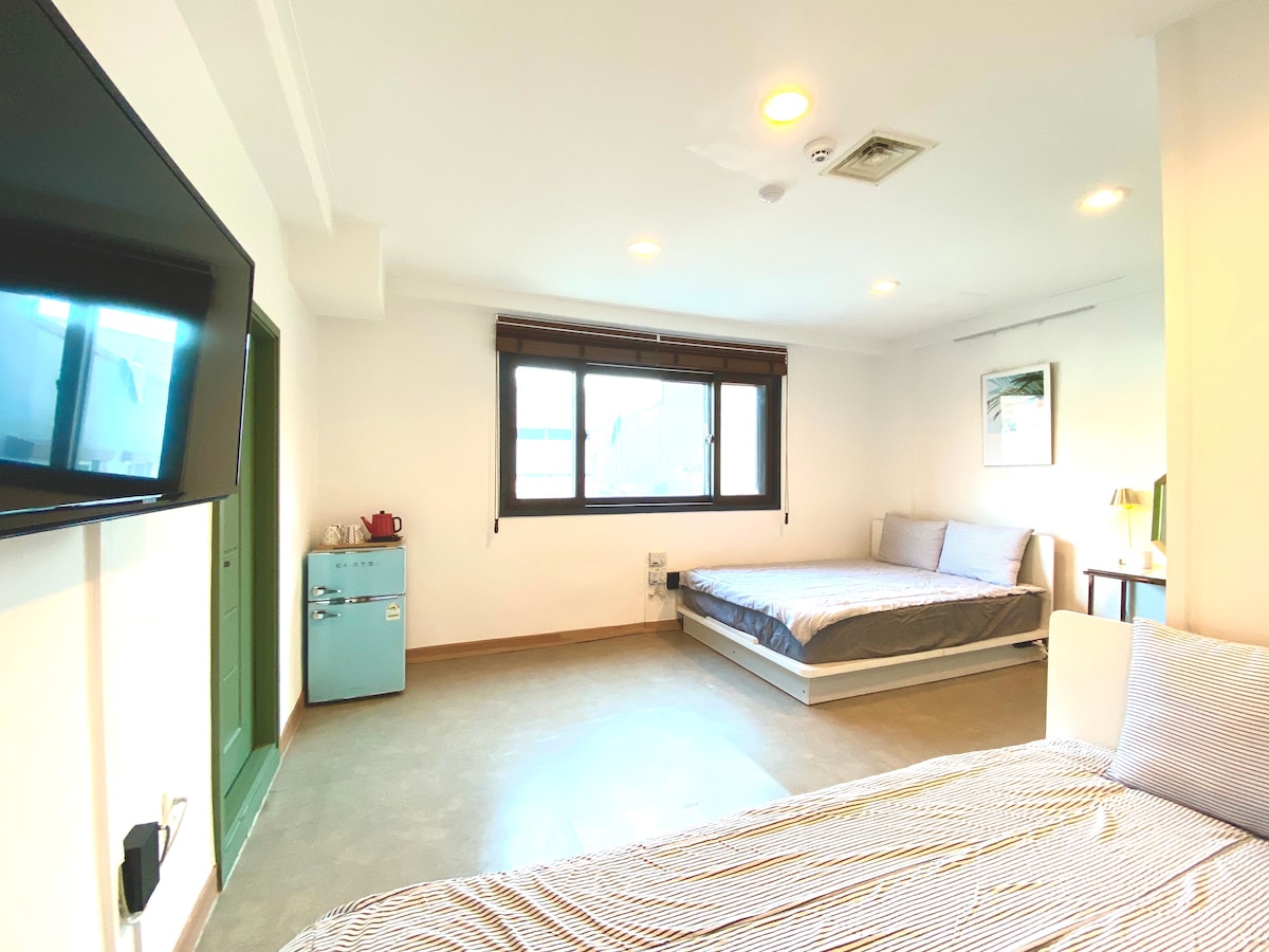 남산뷰 #명동역 3분#4인실 #유료라운지 #코인빨래방 - 서울의 B&B에서 살아보기, 서울, 한국 - 에어비앤비