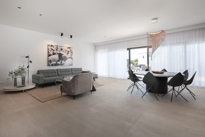 Luxury Villa Del Sol - Private Pool & Sauna - Rab